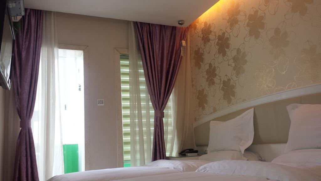 Xinghe Xinfeng Hotel Guangzhou Exteriör bild